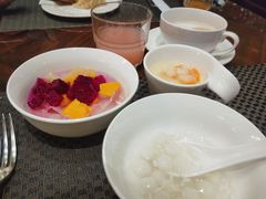 -君来湖滨饭店·玫瑰园