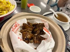 -郑猛记石岐鸽主题餐厅(长江店)