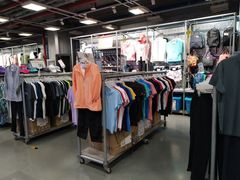 -上品折扣(回龙观店)