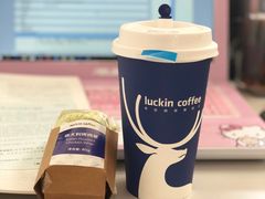 -瑞幸咖啡(新理想大厦店)