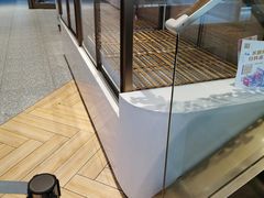 -奈雪的茶(百盛店)