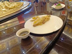 白斩鸡-梅龙镇酒家(南京西路总店)