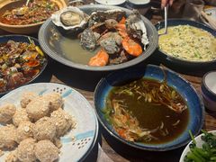-蚝堡海鲜·威海菜·海肠捞饭·烧烤·亚洲吃蚝公司(幸福门店)