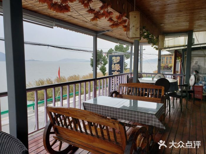 梦缘水乡·湖景餐厅露天位图片