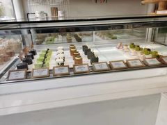 面包甜点陈列柜-TIENSTIENS将将(三里屯店)