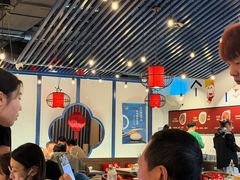 -尚尚仙·酸汤猪手·猪肚鸡火锅(华联万柳购物中心店)