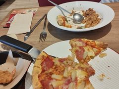 -必胜客(新中纬店)