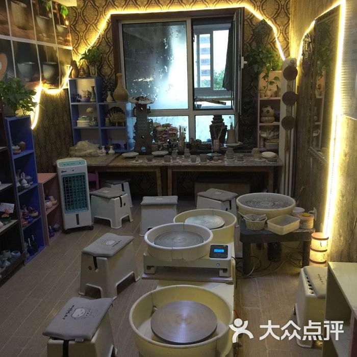 金火陶源手工diy陶艺吧