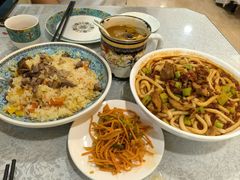 -汗腾格里·风味餐厅(新疆驻京办店)