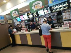 -麦当劳(华融店)