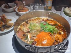 -七欣天香辣蟹火锅(闵行浦江欢乐颂店)