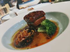 鲍鱼红烧肉-夜宴江景餐厅