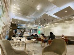 大堂-奈雪的茶(市百一店)