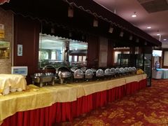 -燕山大酒店