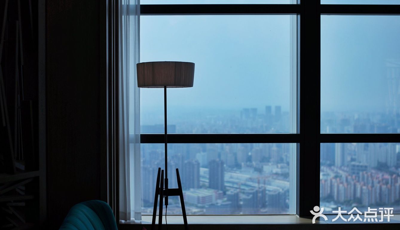 夏日焰火流光倾城｜可以吃的美高梅艺术画