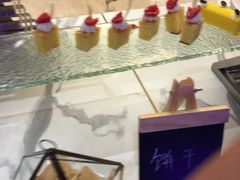 -夏阳湖皇冠假日酒店-自助餐厅