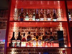 -UP嘻哈酒吧(粉巢店)