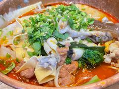 -成都你六姐·牛肉冒菜(城市集市合生汇店)