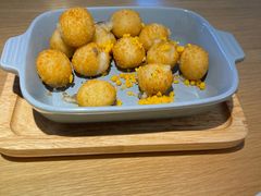 -蜜桃餐厅·伴山(绿宝广场店)