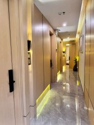 -香港倾城国际·美容美体中心