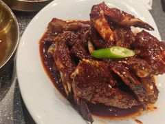 -草家酱蟹炭火烤肉店(珲春南路一店)