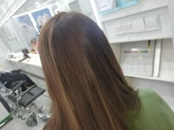 -镁连社·美联社