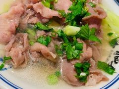 肥牛-肖四女乐山跷脚牛肉(世博源店)