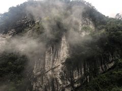 -龙水峡地缝景区