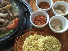 -阿婆情腊排骨火锅(金虹路店)