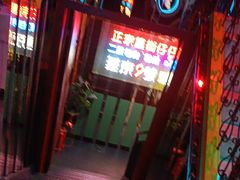 -路边边.炒菜烧烤.音乐餐厅(良乡长虹店)