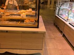 -巴黎贝甜(大宁国际商业广场店)