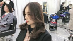 点击看大图 -COMO SALON 烫染可茉发型
