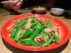 -半步颠小酒馆(繁花中心)