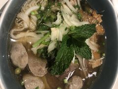 -港丽餐厅(高德置地店)