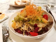 餐前沙拉-宴悦海鲜餐厅·游水海鲜·牛排(亚龙湾瑞吉店)