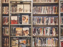 -百老汇电影中心(油麻地店)