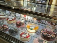 面包甜点陈列柜-哈根达斯(朝阳大悦城店)