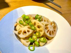 -臻鲜燕海鲜融合餐厅(金陵style店)