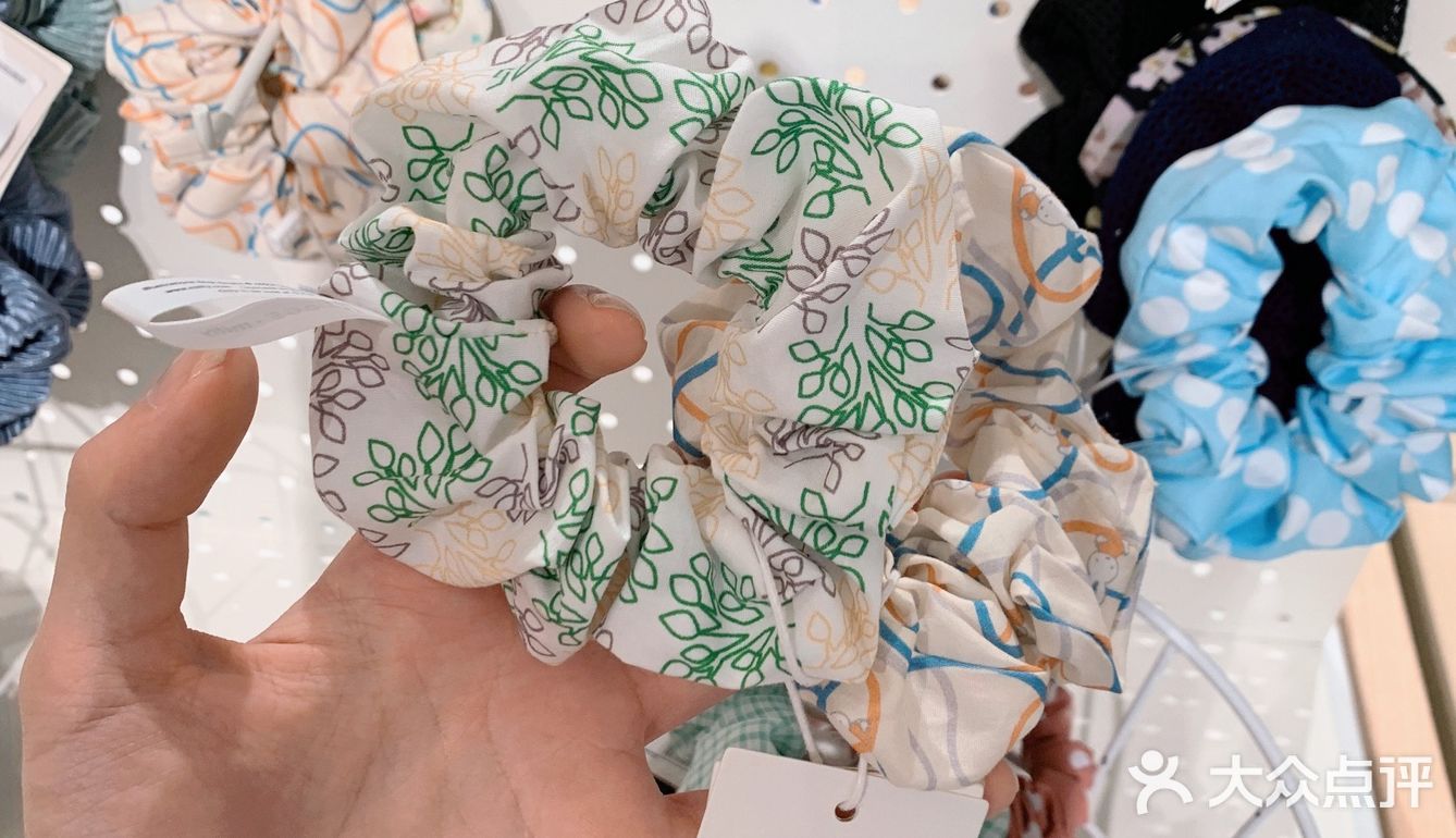 OCE春夏饰品又上新[礼花]抓夹不拉扯发际线正流行