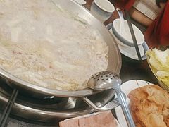 -老来福·非遗酸汤兔(凯旋路店)