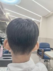 -PE SALON