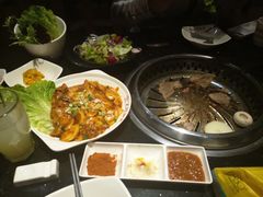 -木槿花韩式炭烤·熟成肉工坊(孙文东路店)