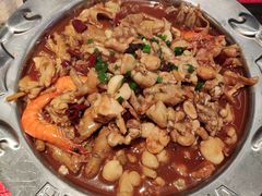 牛蛙煲-胖哥俩肉蟹煲(湖滨银泰in77店)