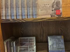 -半山书局(新世纪商城店)