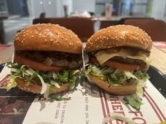 -The Habit Burger Grill 哈比特汉堡(复兴soho店)