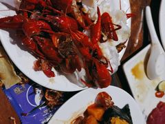 -四海一家自助餐(益田假日广场店)