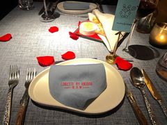 -弦月窗LUNETTE BY AMANDA(复兴路店)