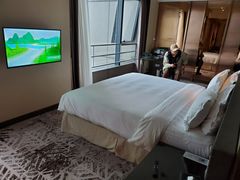 -上海虹桥西郊假日酒店