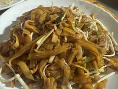 炒牛河-美食店(华贵路店)