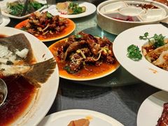 -粤尚腾香居中餐厅(首都机场希尔顿店)